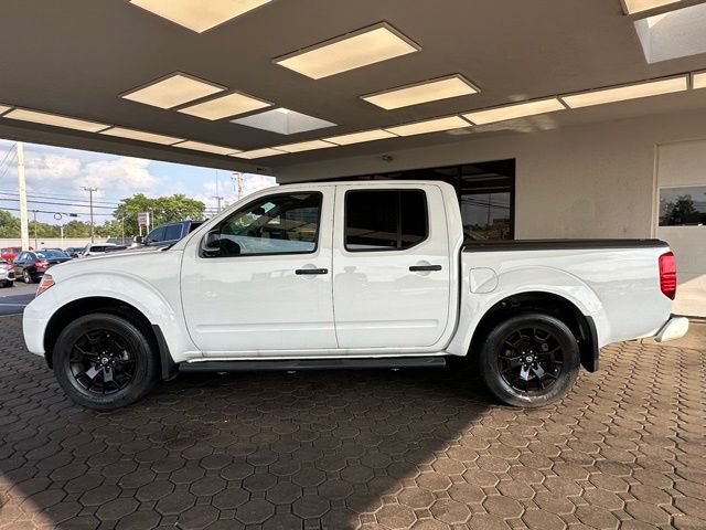 Used 2021 Nissan Frontier SV w/ Midnight Edition Floor Mats AWD/4WD image 2