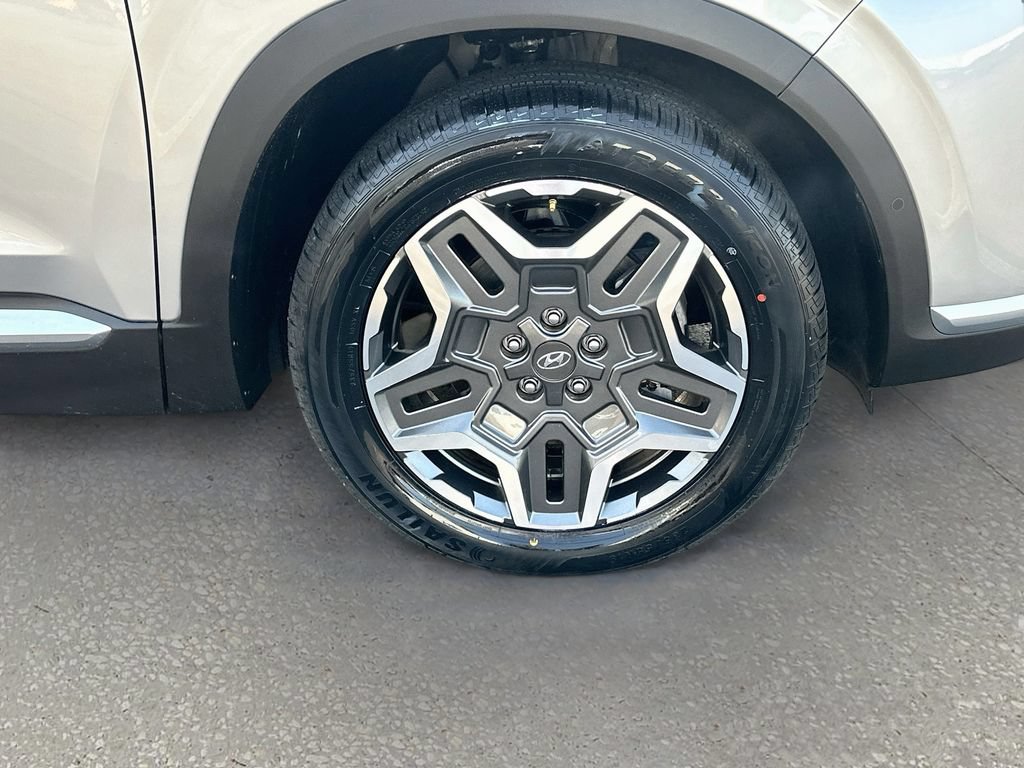 Used 2022 Hyundai Santa Fe Limited FWD image 32