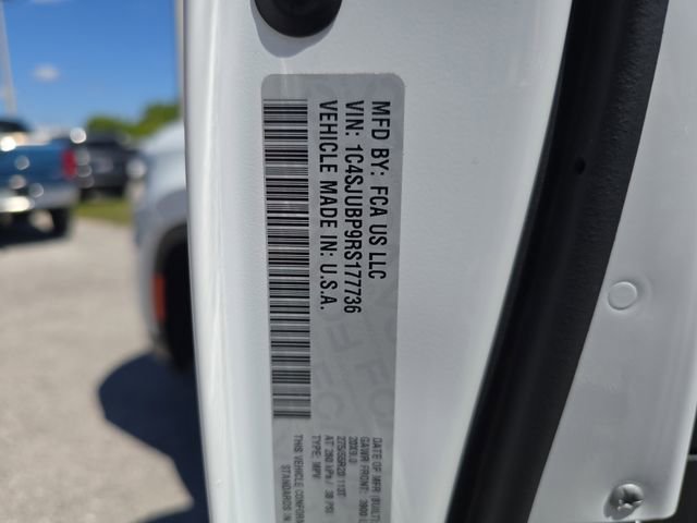 Certified 2024 Jeep Wagoneer Series II w/ Flexible Seating Group image 31