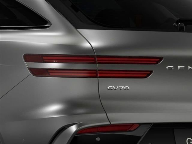 New 2026 Genesis GV70 3.5T Sport Prestige AWD/4WD image 10