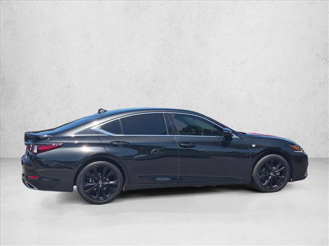 Certified 2022 Lexus ES 350 F Sport w/ Accessory Package FWD image 4