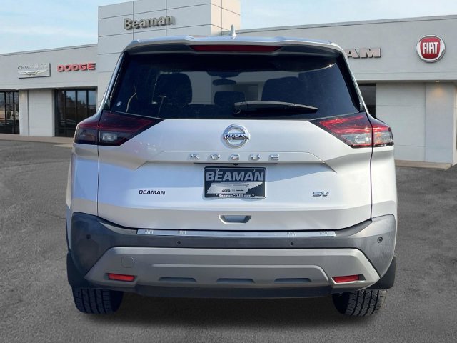 Used 2021 Nissan Rogue SV FWD image 6