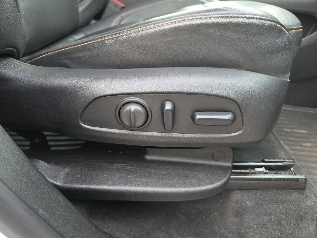 Used 2018 Chevrolet Traverse LT image 27