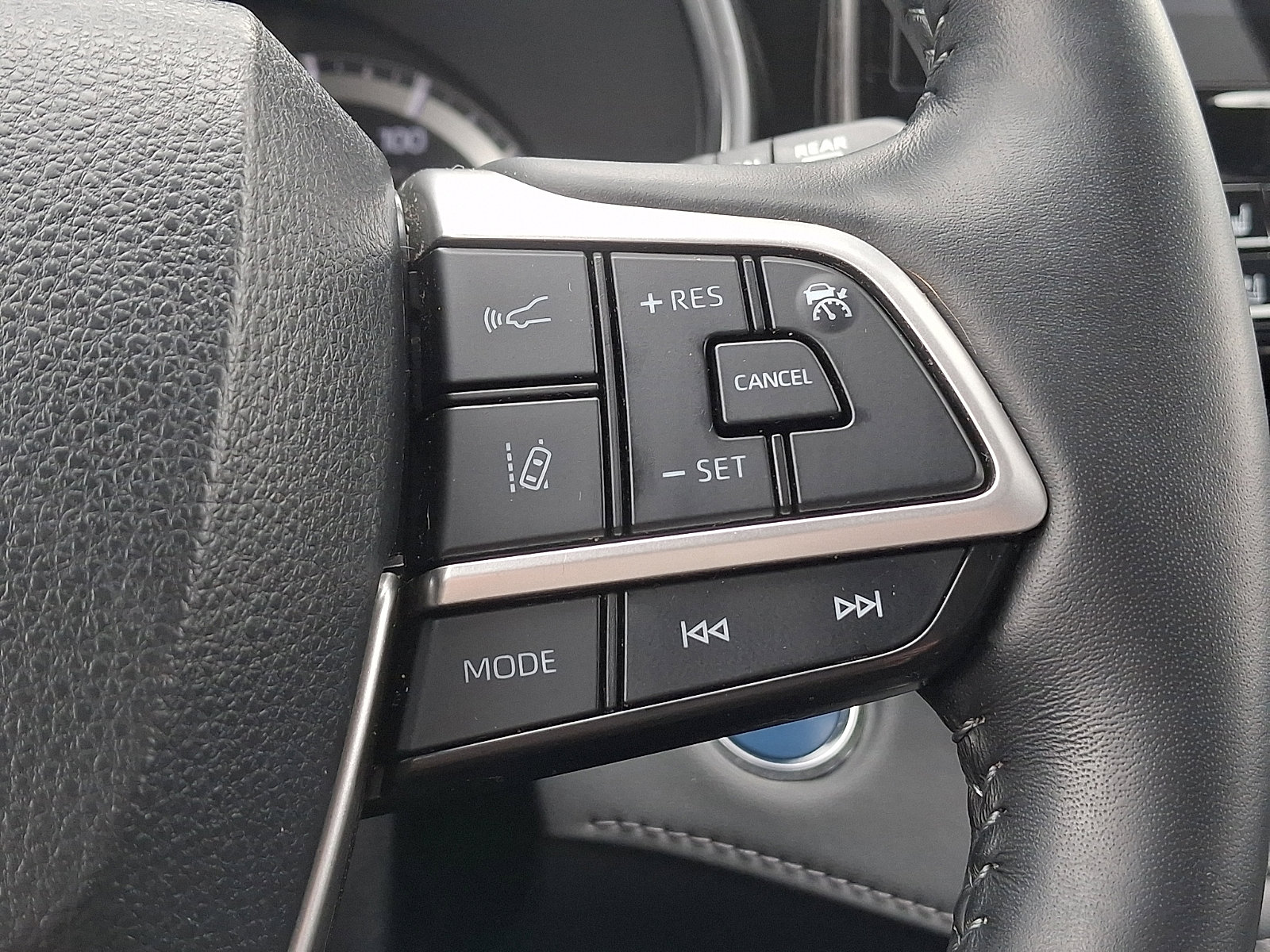 Used 2022 Toyota Highlander Platinum image 25