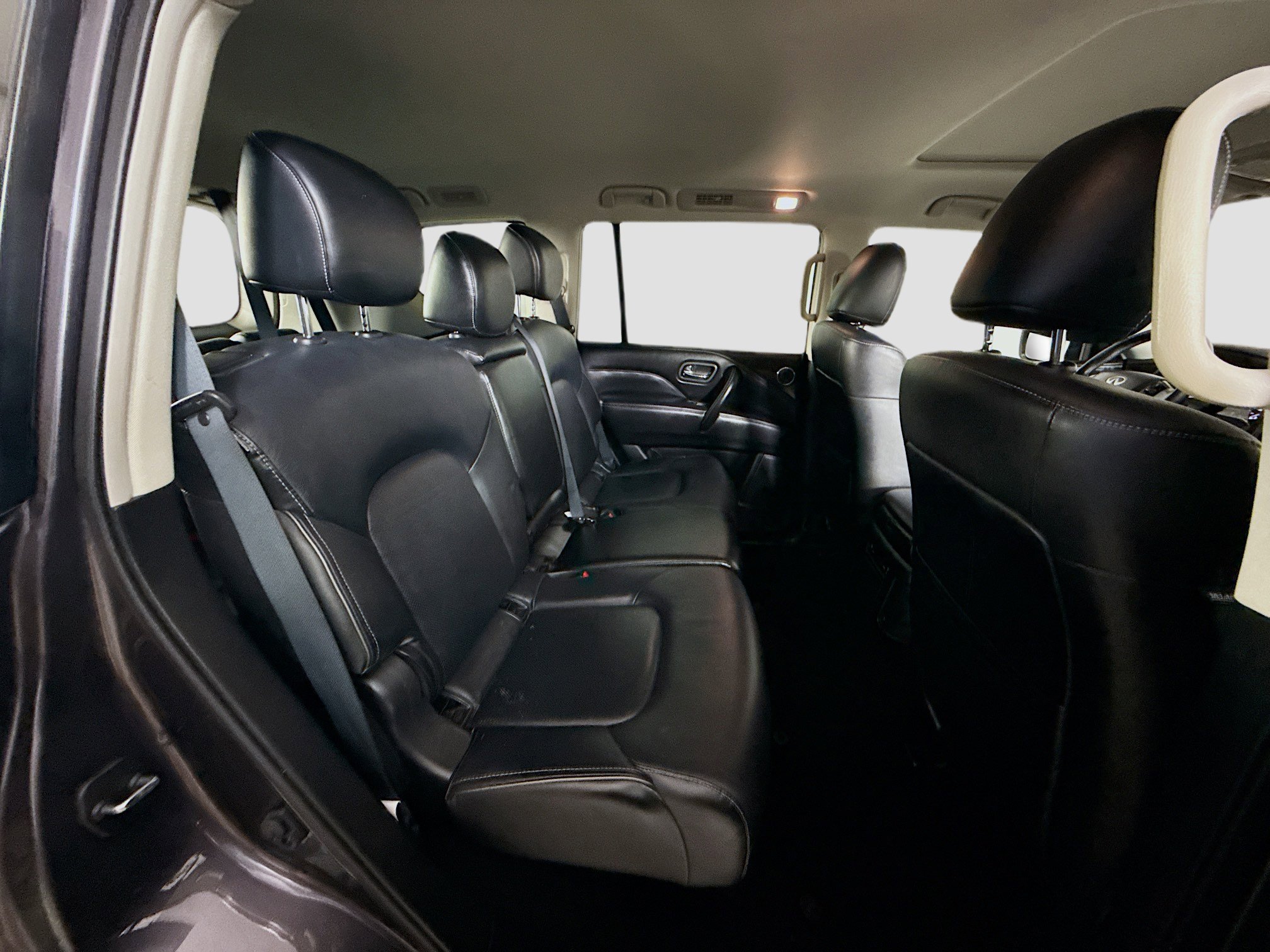 Used 2024 INFINITI QX80 Luxe image 27