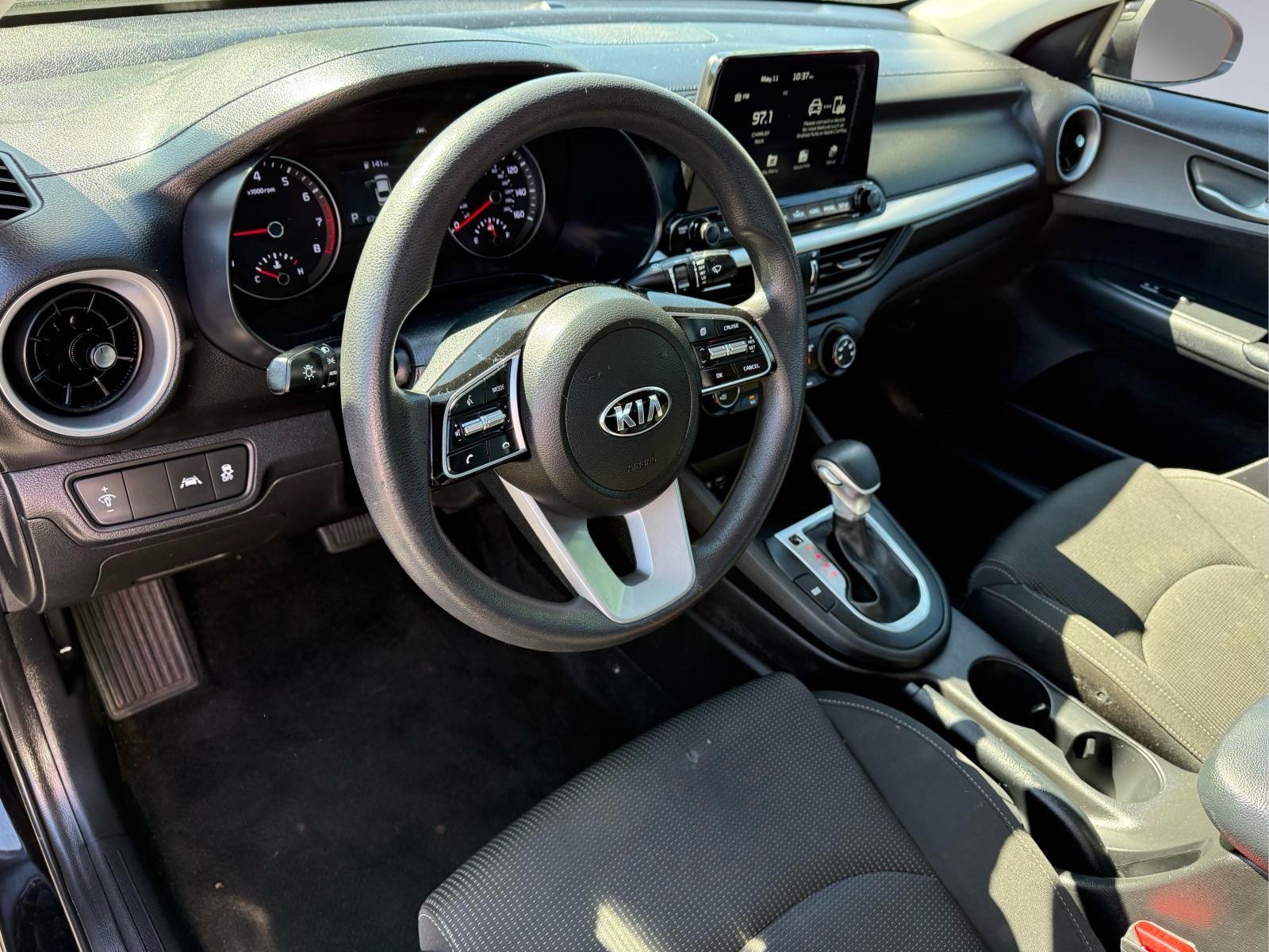 Used 2021 Kia Forte LXS FWD image 11