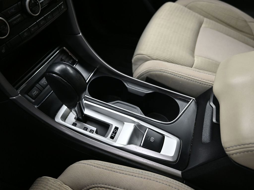 Used 2019 Subaru Ascent Premium AWD/4WD image 18