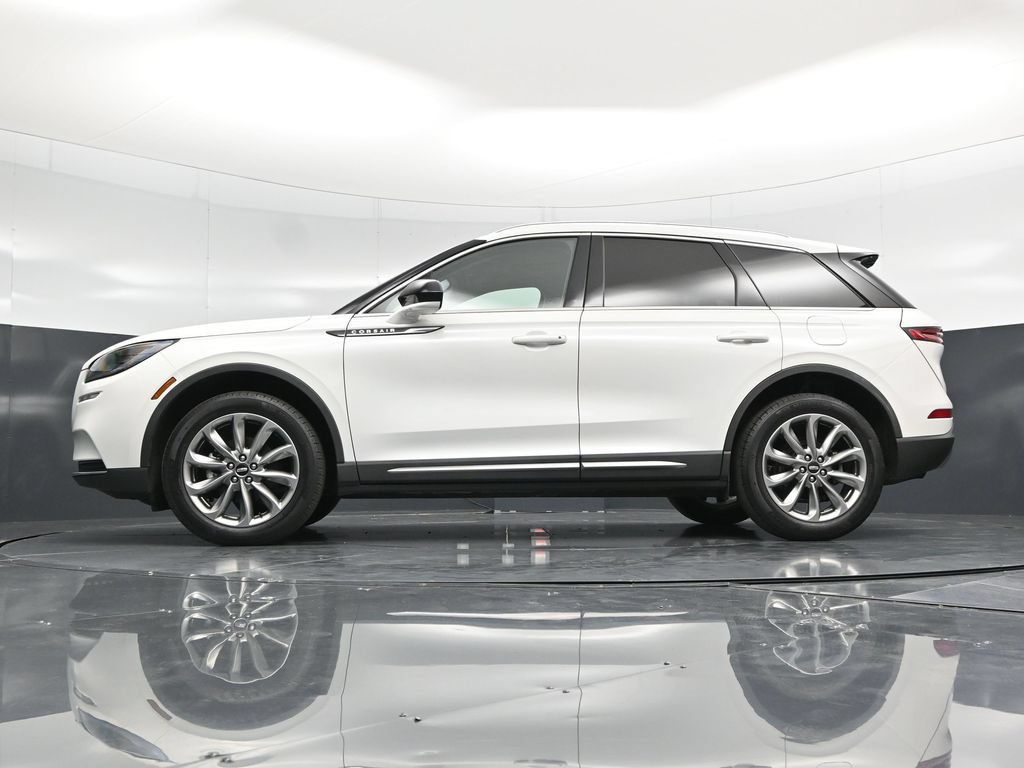 Used 2022 Lincoln Corsair AWD w/ Premium Package image 59