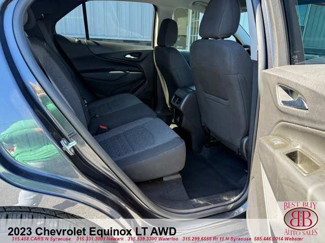 Used 2023 Chevrolet Equinox LT w/ Driver Convenience Package AWD/4WD image 12