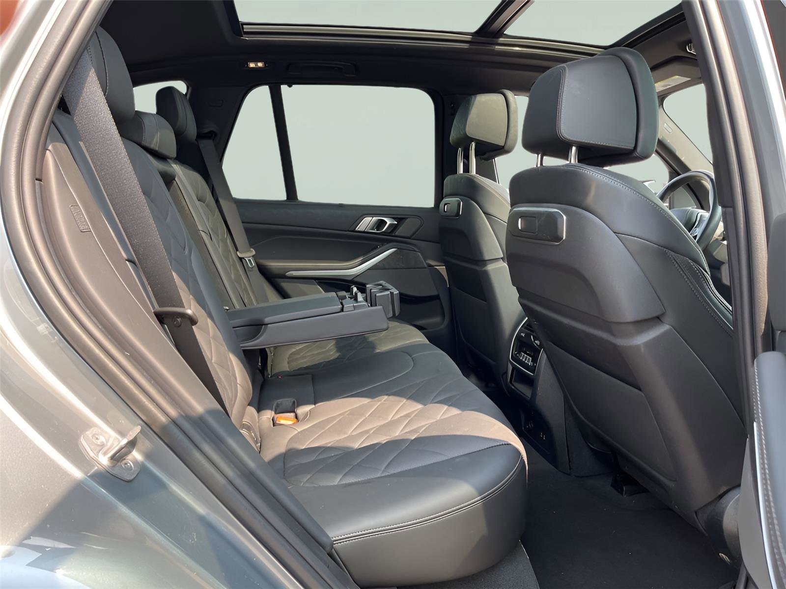 Used 2024 BMW X5 xDrive40i w/ Premium Package image 30