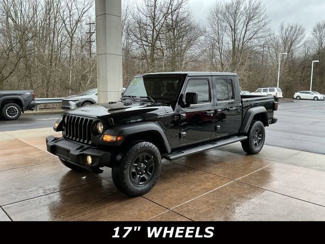 Used 2021 Jeep Gladiator Sport AWD/4WD image 3
