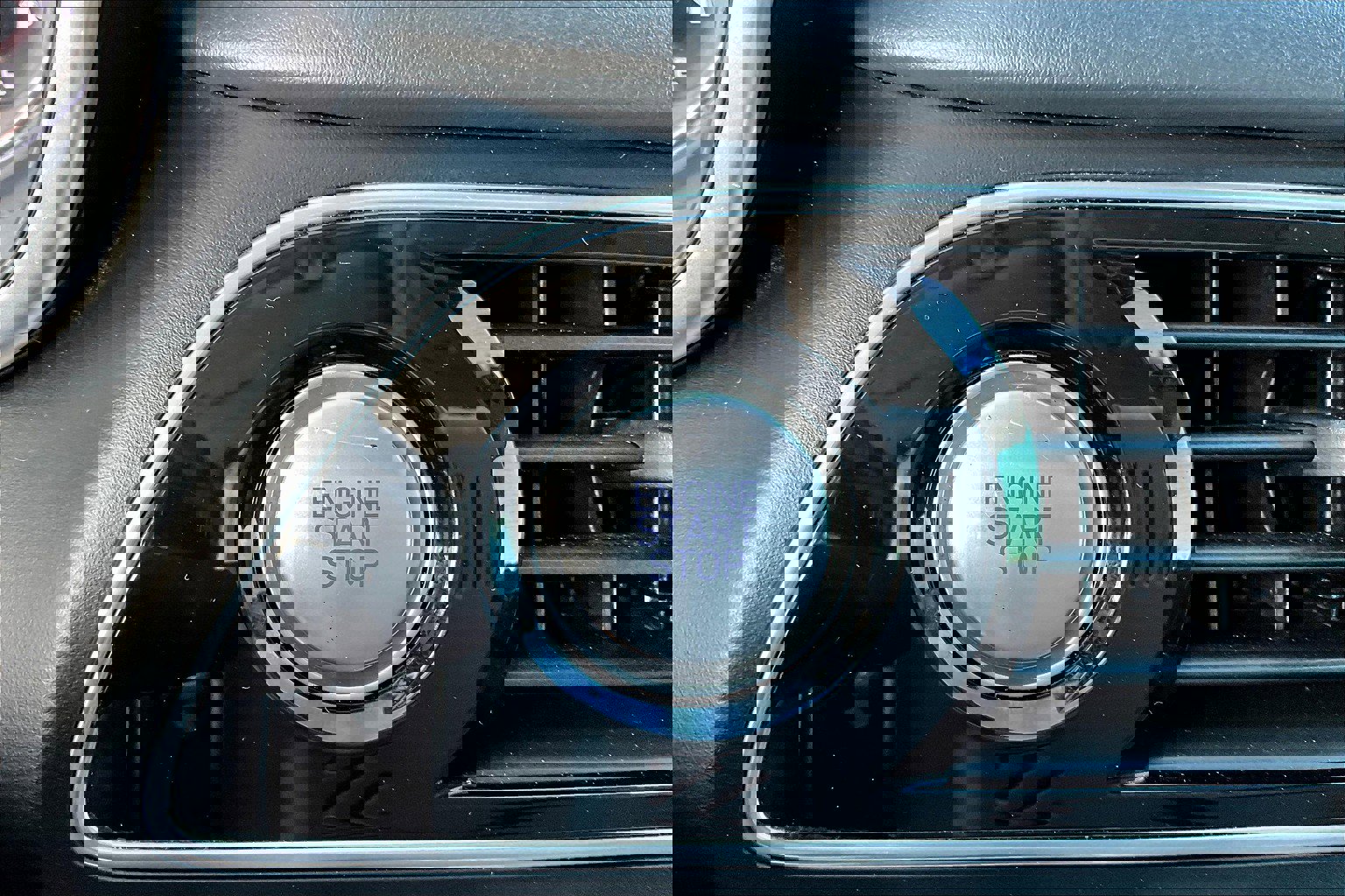 Used 2019 Genesis G70 2.0T Advanced w/ Elite Package image 23