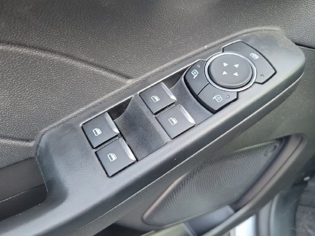 New 2024 Ford Escape SE FWD image 17