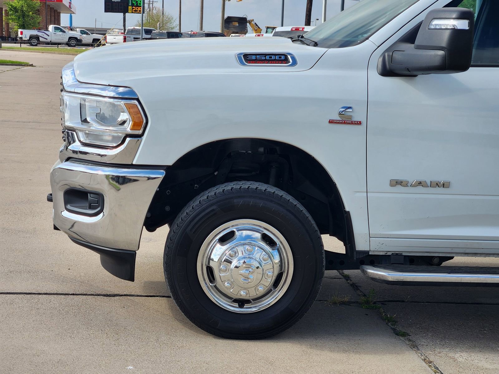 Used 2024 RAM 3500 Big Horn image 10