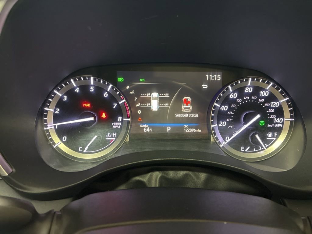 Used 2022 Toyota Highlander XSE AWD/4WD image 18