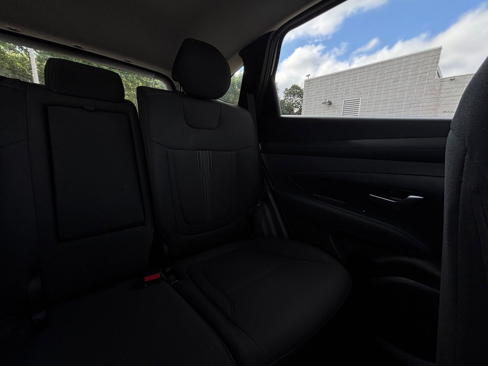 Used 2025 Hyundai Tucson SEL FWD image 40