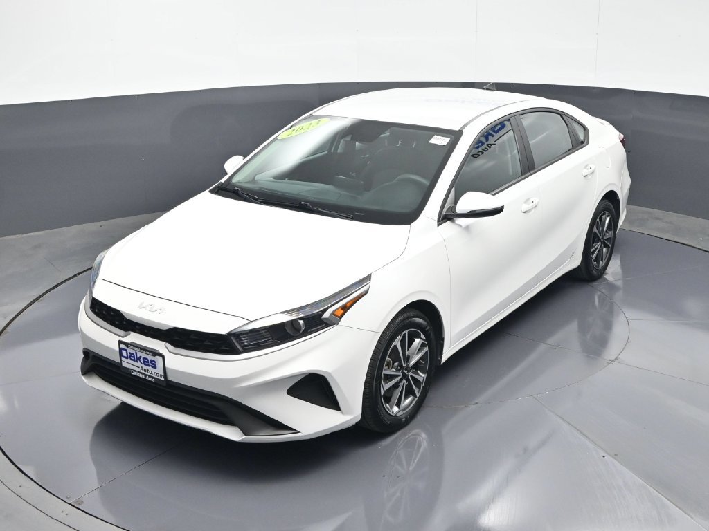 Certified 2023 Kia Forte LXS w/ LXS Technology Package FWD image 44