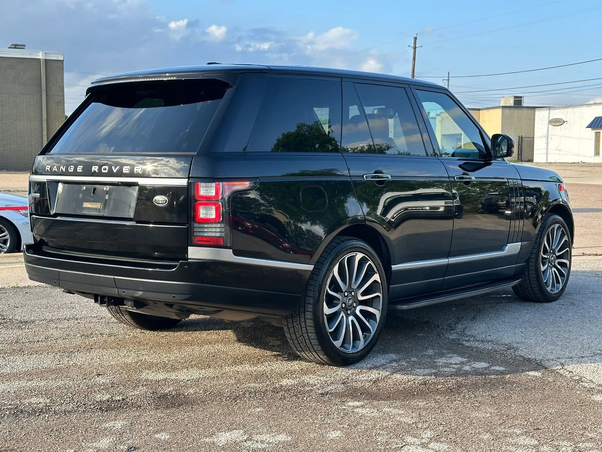 Used 2014 Land Rover Range Rover Autobiography AWD/4WD image 7