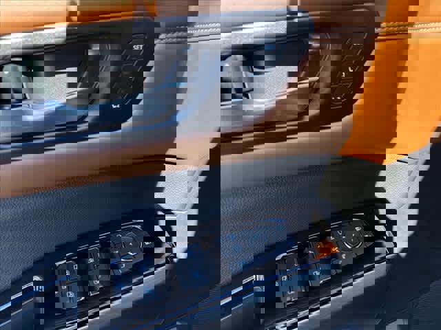 Used 2023 Nissan Pathfinder Platinum AWD/4WD image 15