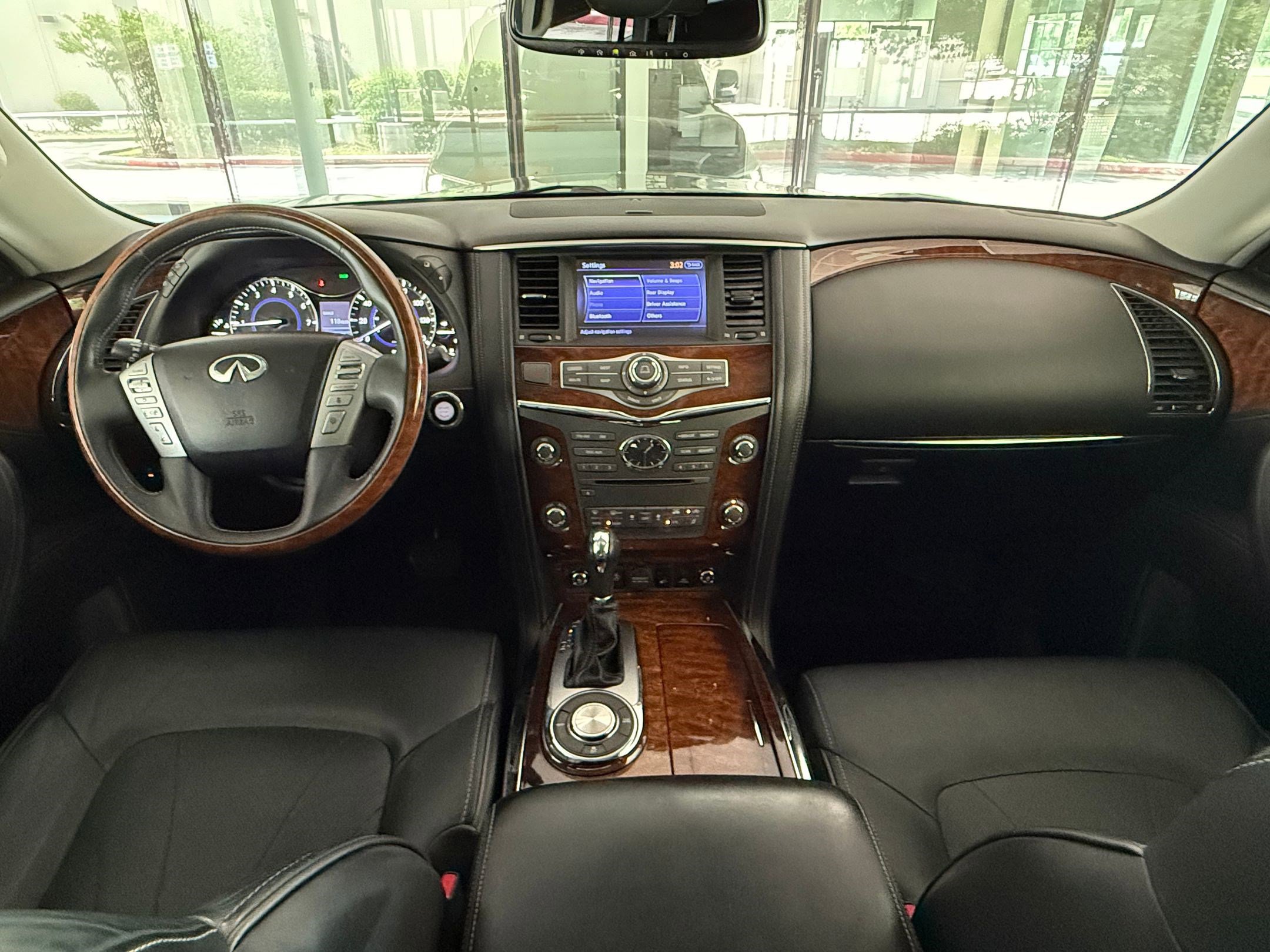 Used 2015 INFINITI QX80 2WD w/ Deluxe Technology Package image 15
