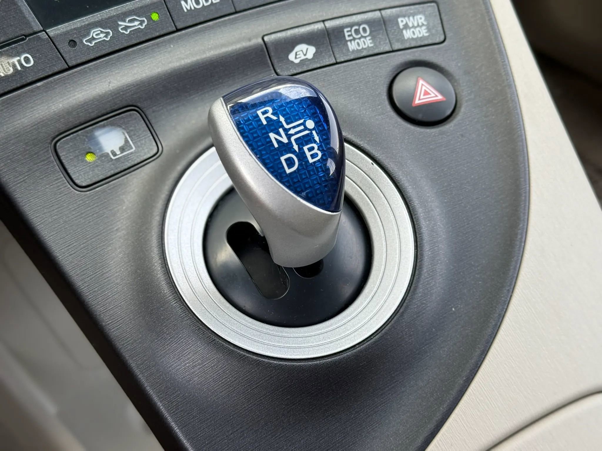 Used 2010 Toyota Prius Three image 23