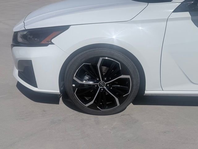 Used 2023 Nissan Altima 2.5 SR image 33