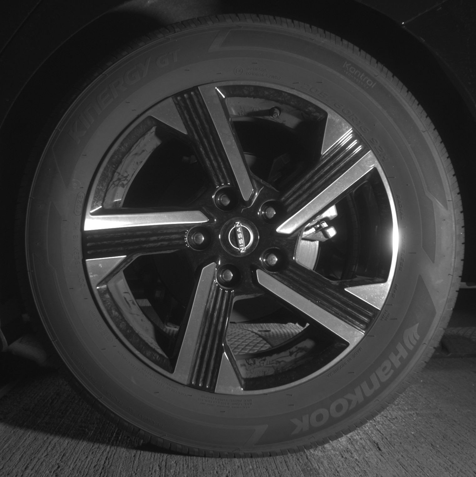 Used 2025 Nissan Sentra SV image 14