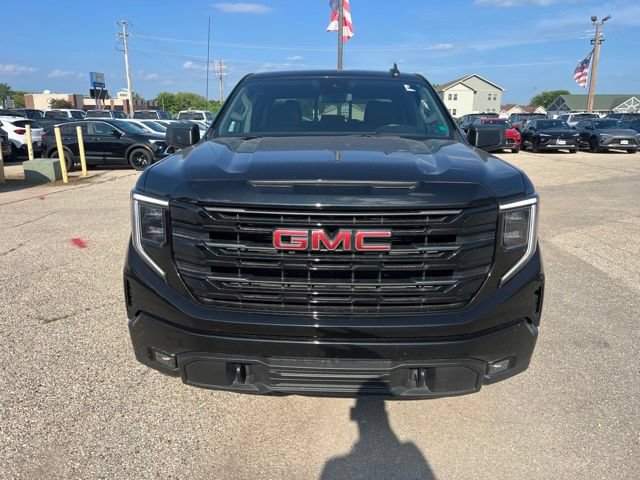 Used 2024 GMC Sierra 1500 Elevation w/ Preferred Package AWD/4WD image 4