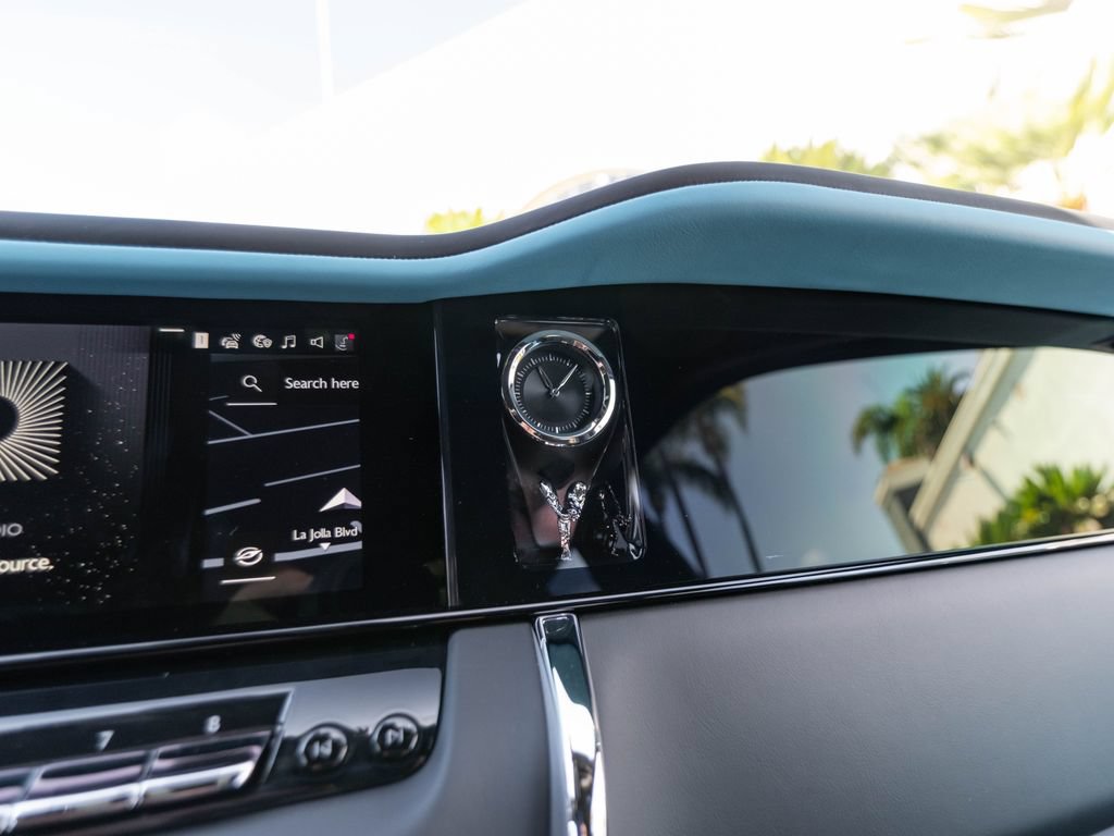 New 2026 Rolls-Royce Cullinan AWD/4WD image 14