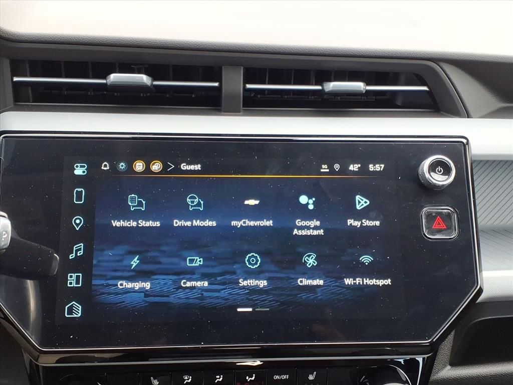 New 2027 Chevrolet Bolt LT w/ Comfort Package image 21