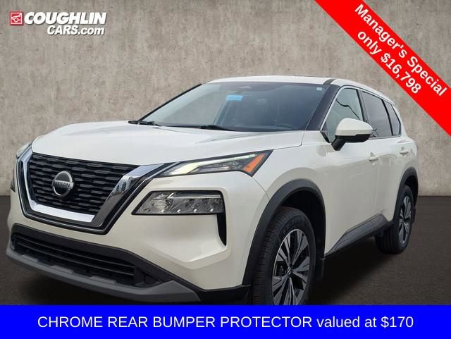 Used 2021 Nissan Rogue SV image 3