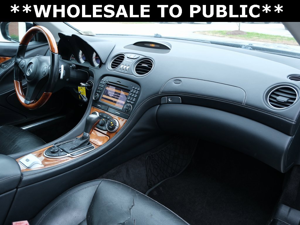 Used 2011 Mercedes-Benz SL 550 image 25