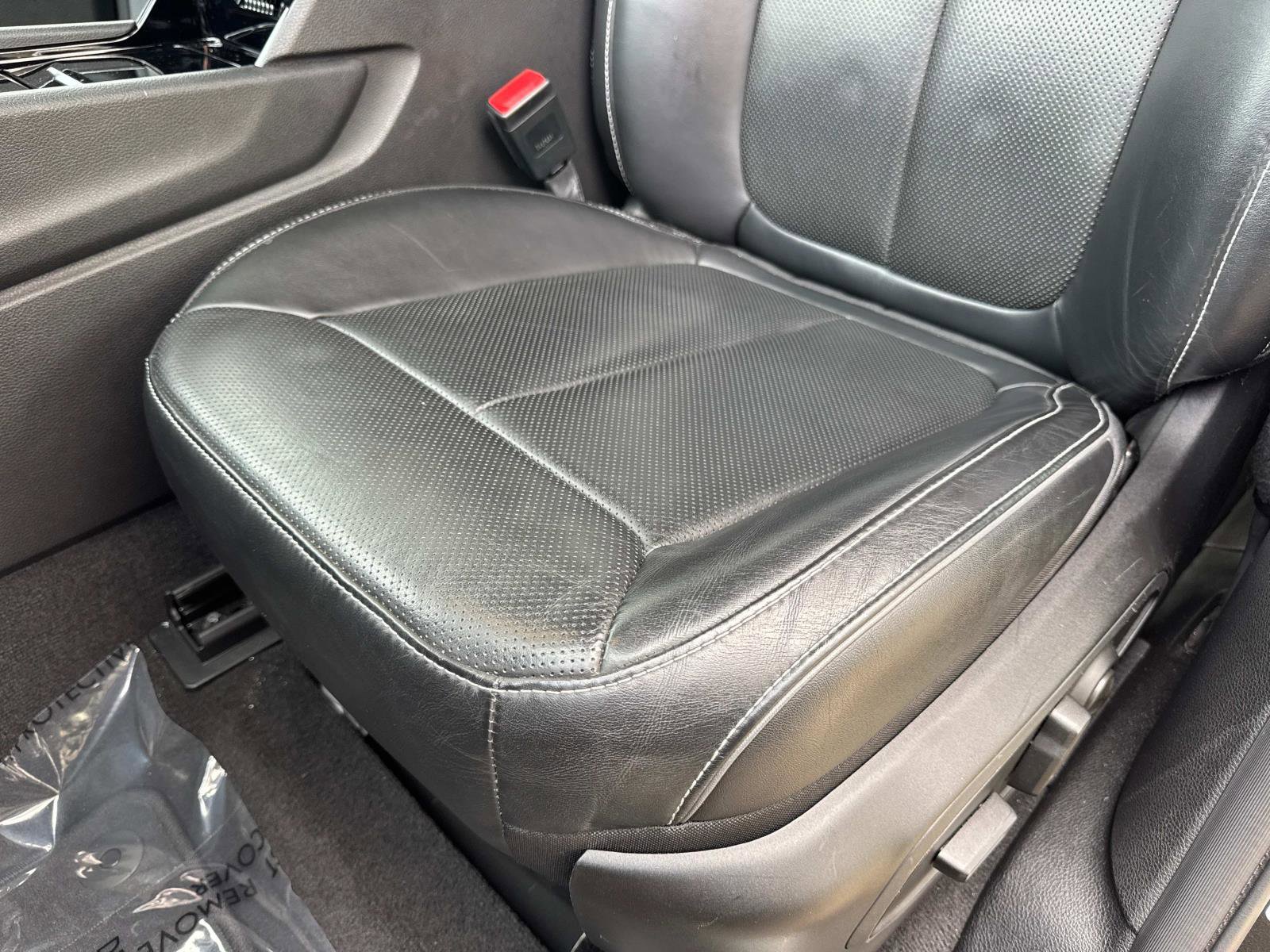 Certified 2022 Jeep Grand Cherokee L Overland image 20