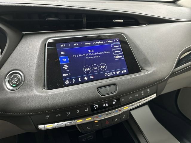 Certified 2023 Cadillac XT4 Premium Luxury w/ Cold Weather Package AWD/4WD image 11