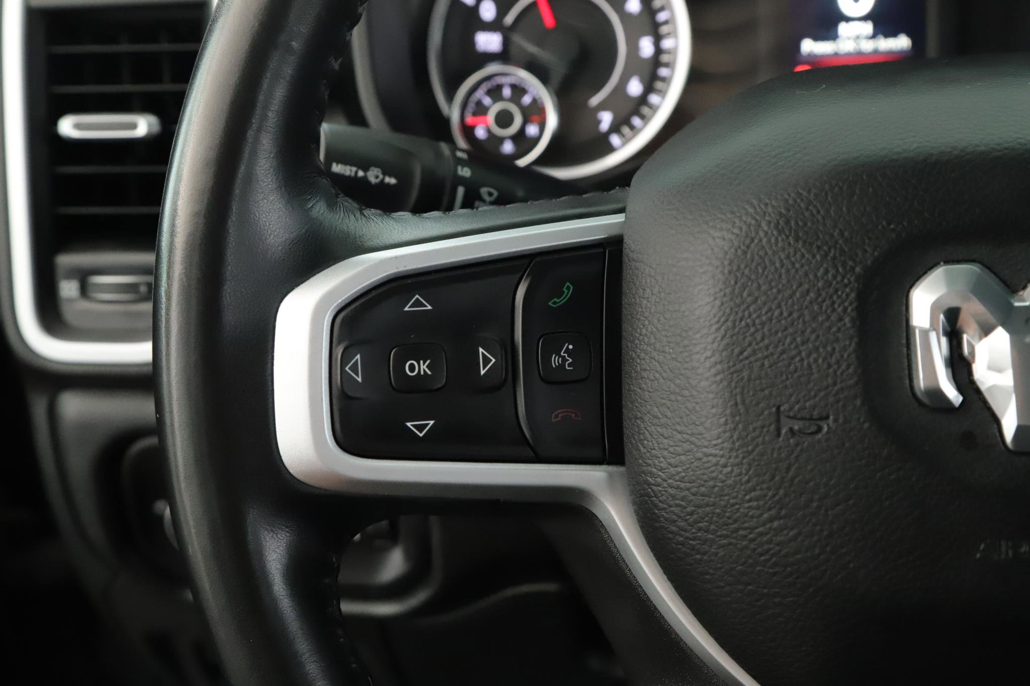 Used 2022 RAM 1500 Big Horn AWD/4WD image 9