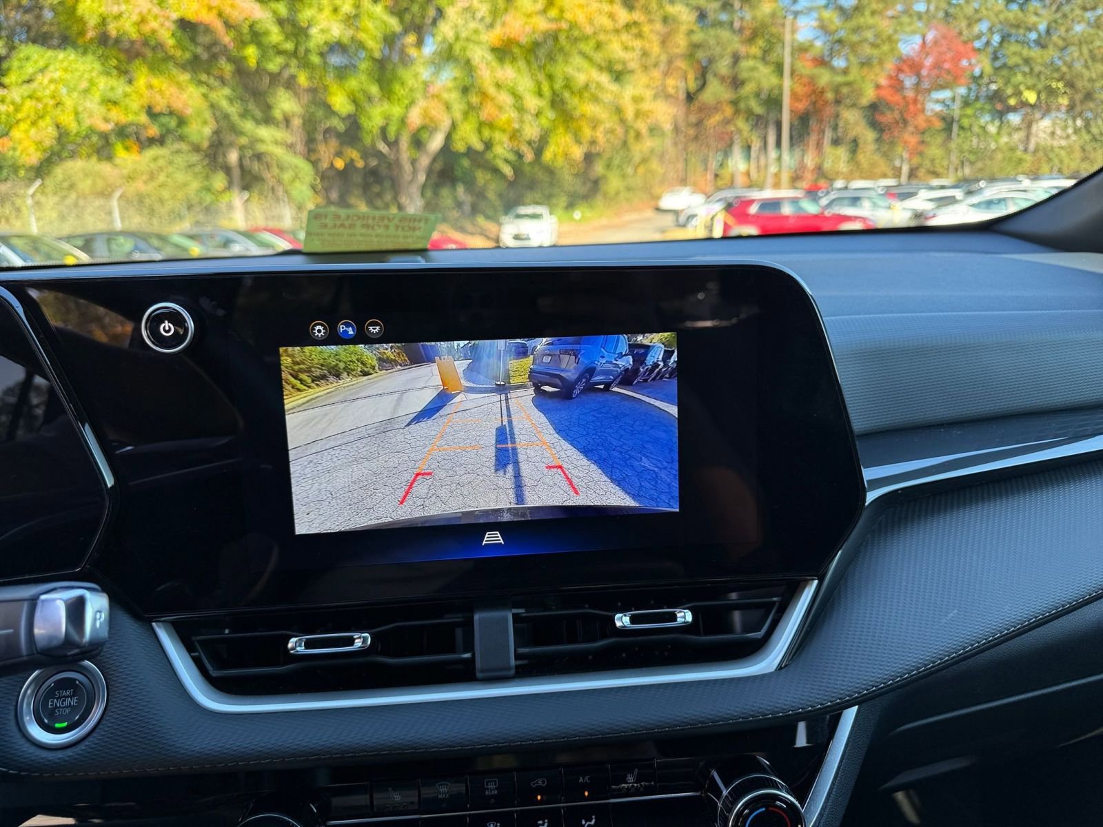 Used 2025 Chevrolet Equinox LT image 17