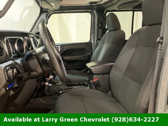 Used 2023 Jeep Wrangler Unlimited image 11