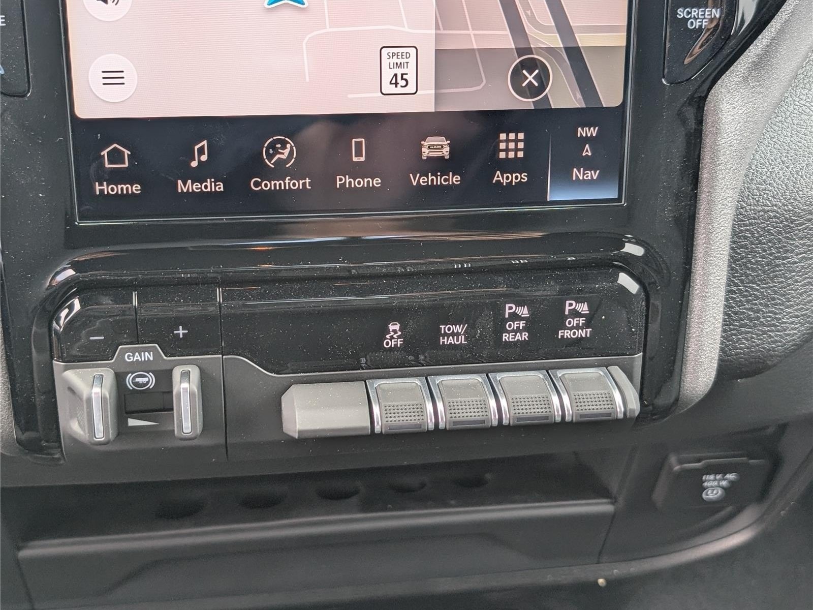 New 2026 RAM 3500 Tradesman AWD/4WD image 21