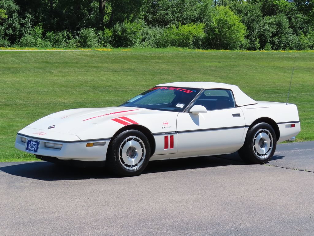 Used 1987 Chevrolet Corvette Convertible RWD image 16