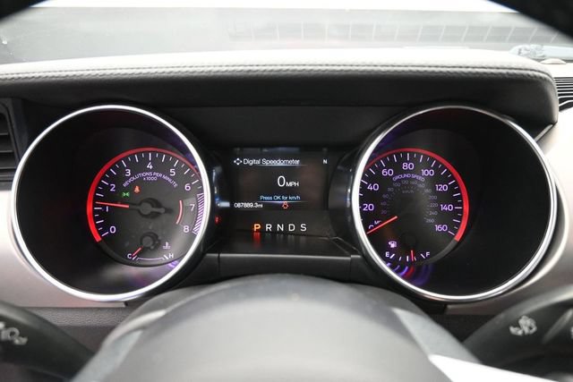 Used 2020 Ford Mustang Premium RWD image 23
