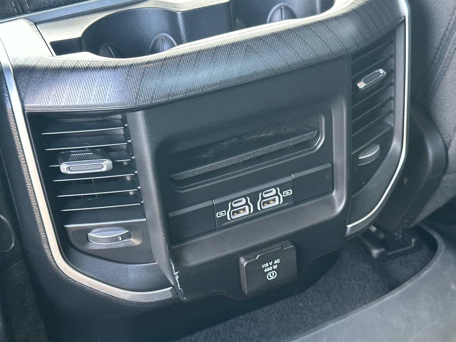 Used 2025 RAM 1500 Big Horn RWD image 17