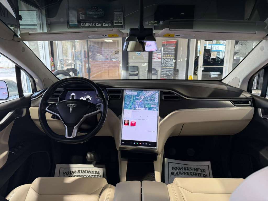 Used 2017 Tesla Model X 75D AWD/4WD image 25