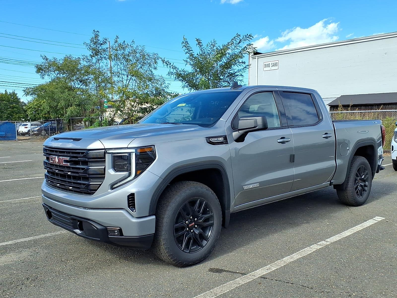 New 2026 GMC Sierra 1500 Elevation AWD/4WD image 3