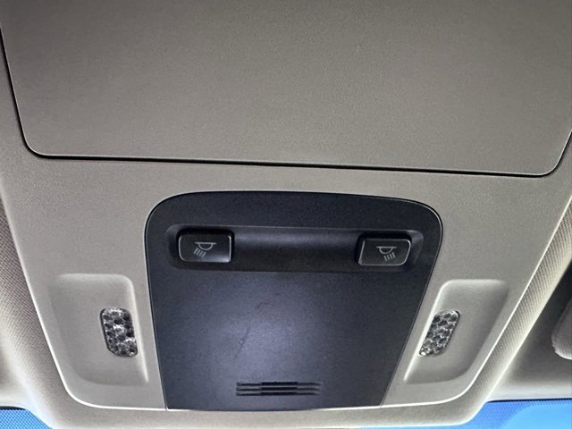 Used 2018 Toyota Camry SE image 30