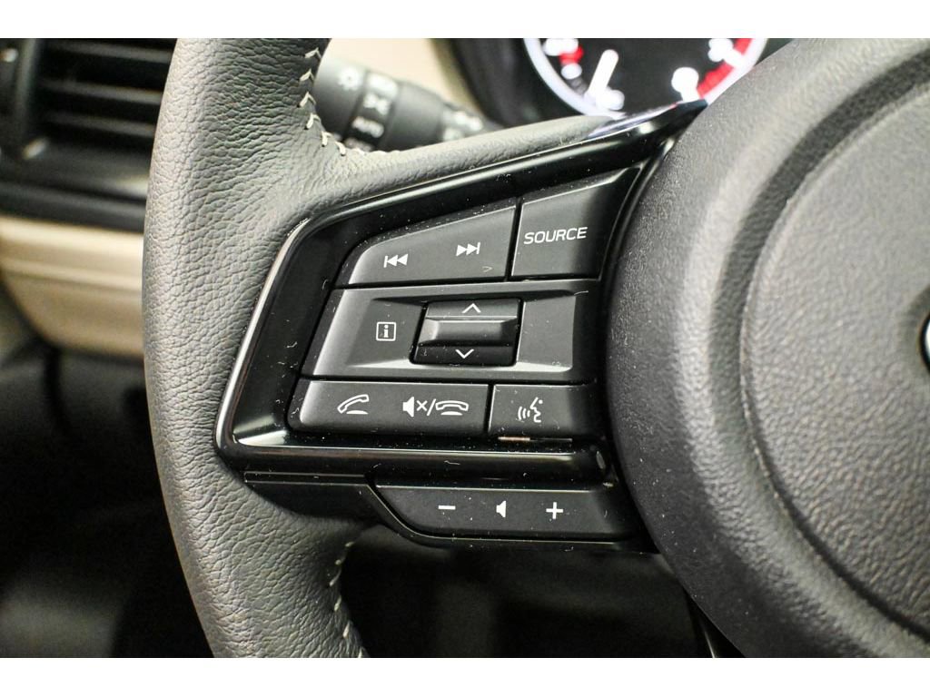 Used 2025 Subaru Forester Premium w/ Convenience Package #2 AWD/4WD image 21