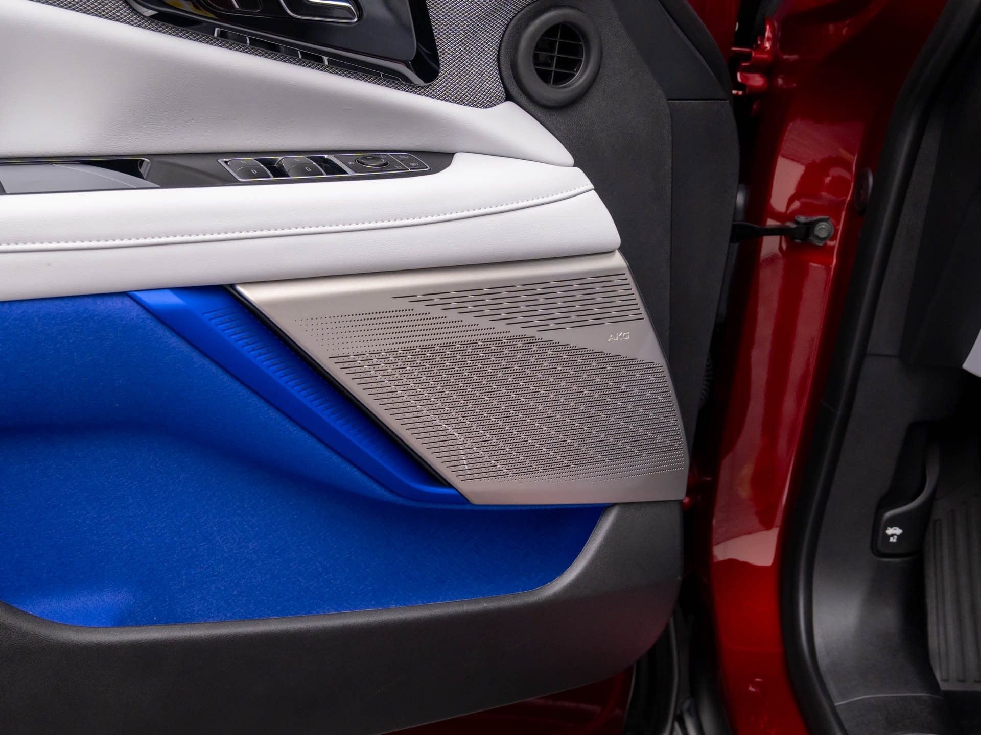 New 2026 Cadillac Optiq Sport 1 image 16