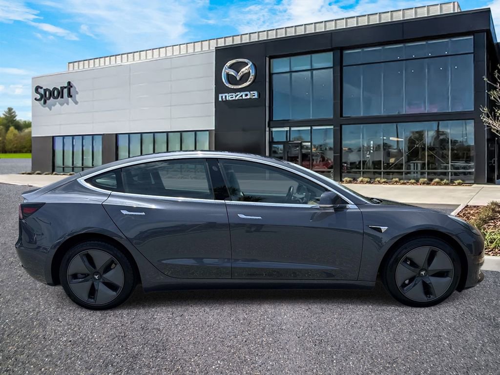 Used 2019 Tesla Model 3 Standard Range Plus RWD image 2
