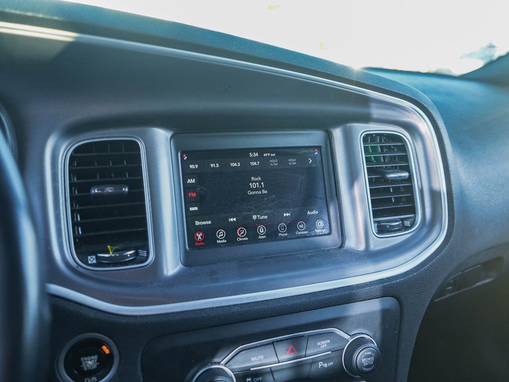 Used 2022 Dodge Charger SXT image 24