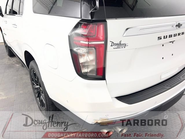 Used 2024 Chevrolet Suburban High Country w/ Advanced Technology Package AWD/4WD image 14