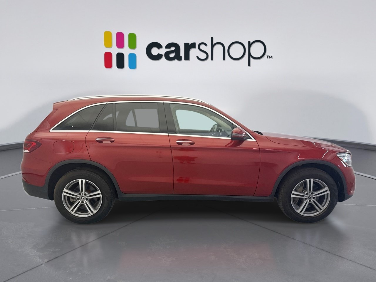 Used 2021 Mercedes-Benz GLC 300 4MATIC w/ Premium Package image 6